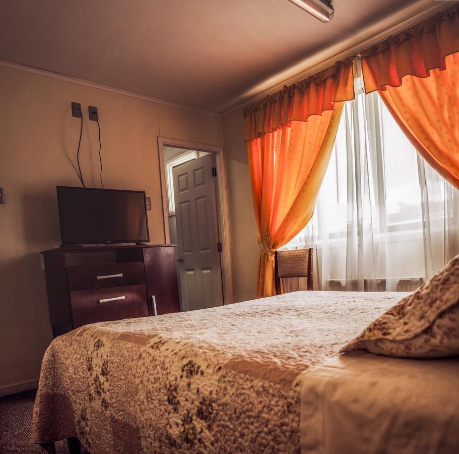 Hostal Joshiken Punta Arenas Bagian luar foto